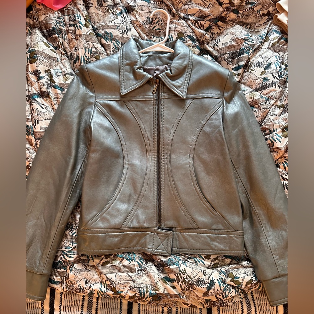 Vintage Oscar Leopold Cuir 100% Leather Silver Jacket